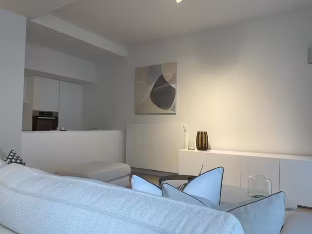 Furnished 2-bedroom apartment in Ixelles - 9
