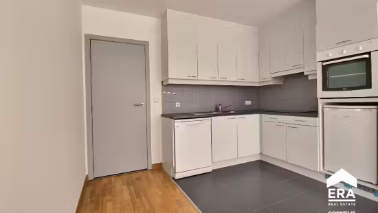 1-bedroom apartment with parking and balcony - 3