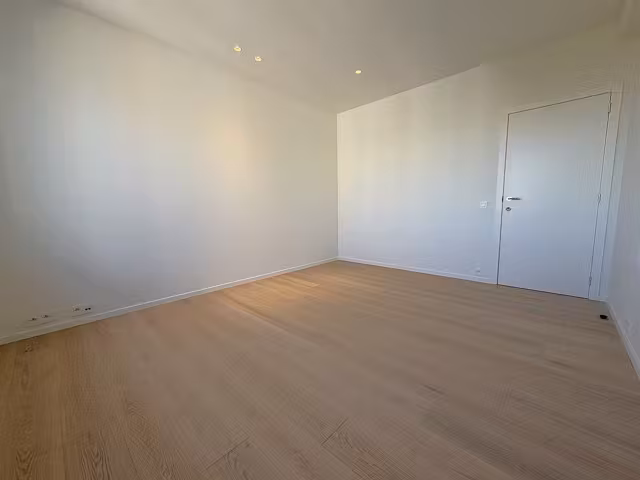 Luxury three-bedroom penthouse in Ixelles - 8