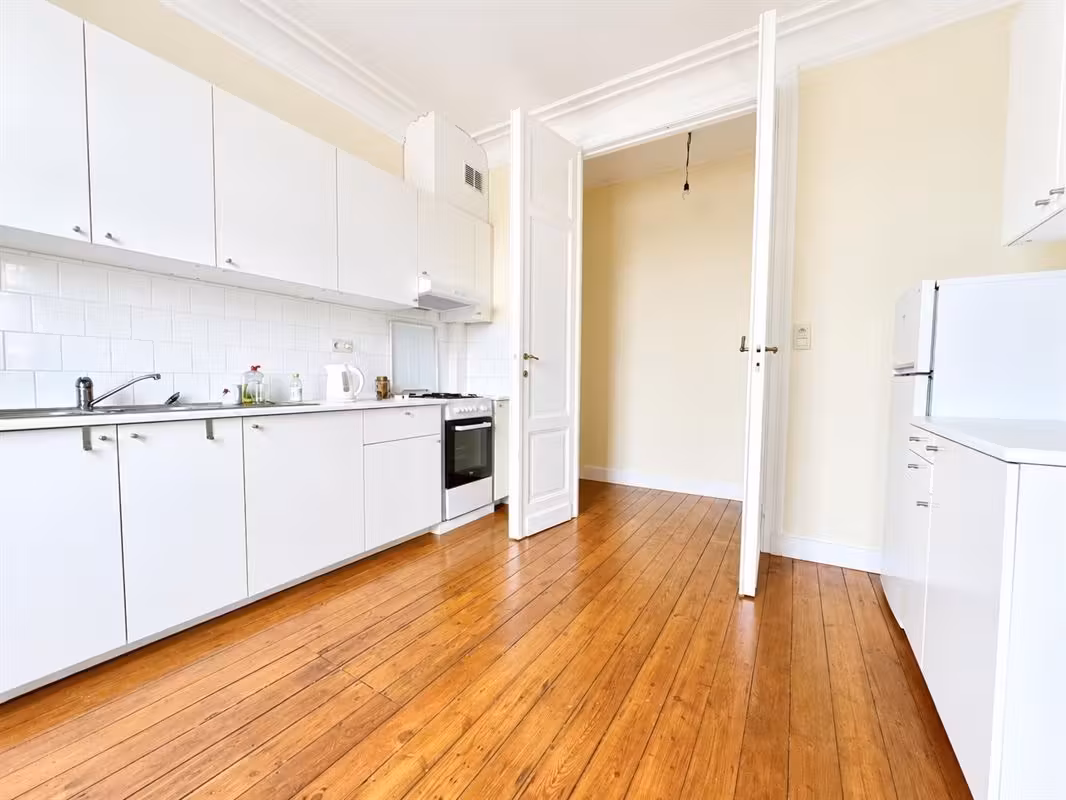 3-bedroom duplex ideal for shared living - 8