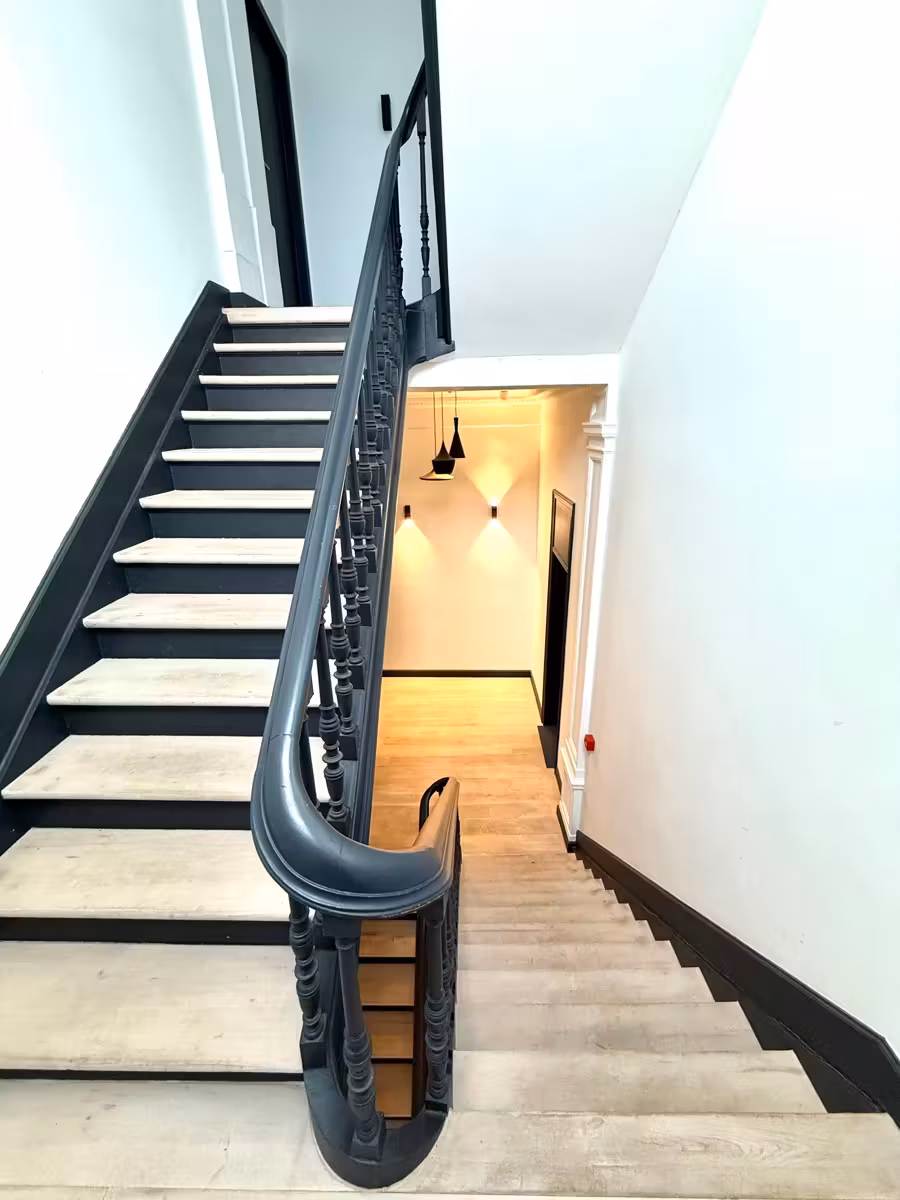 Furnished apartment with terrace near the European Quarter - 16