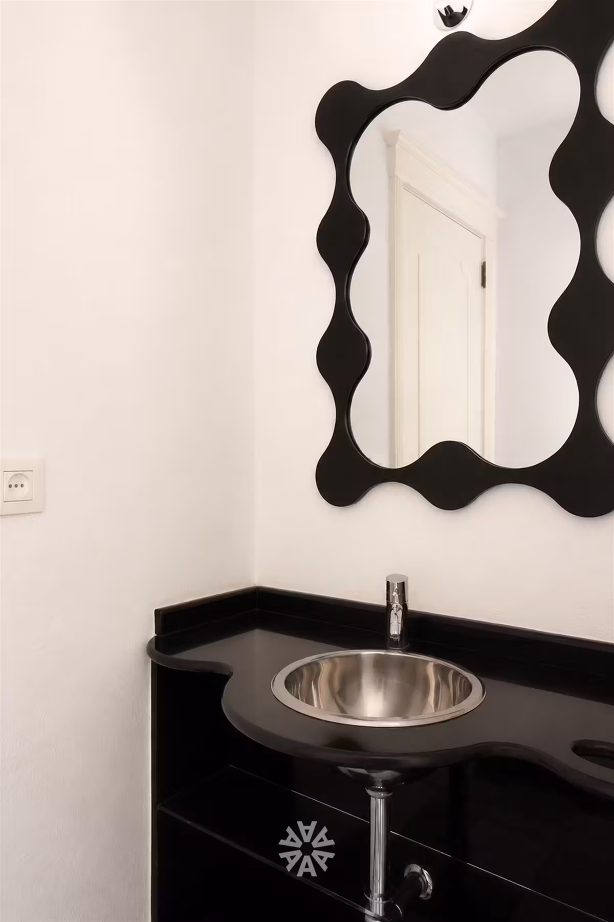 Spacious furnished three-bedroom apartment for rent near Zuidpark Ghent - 8