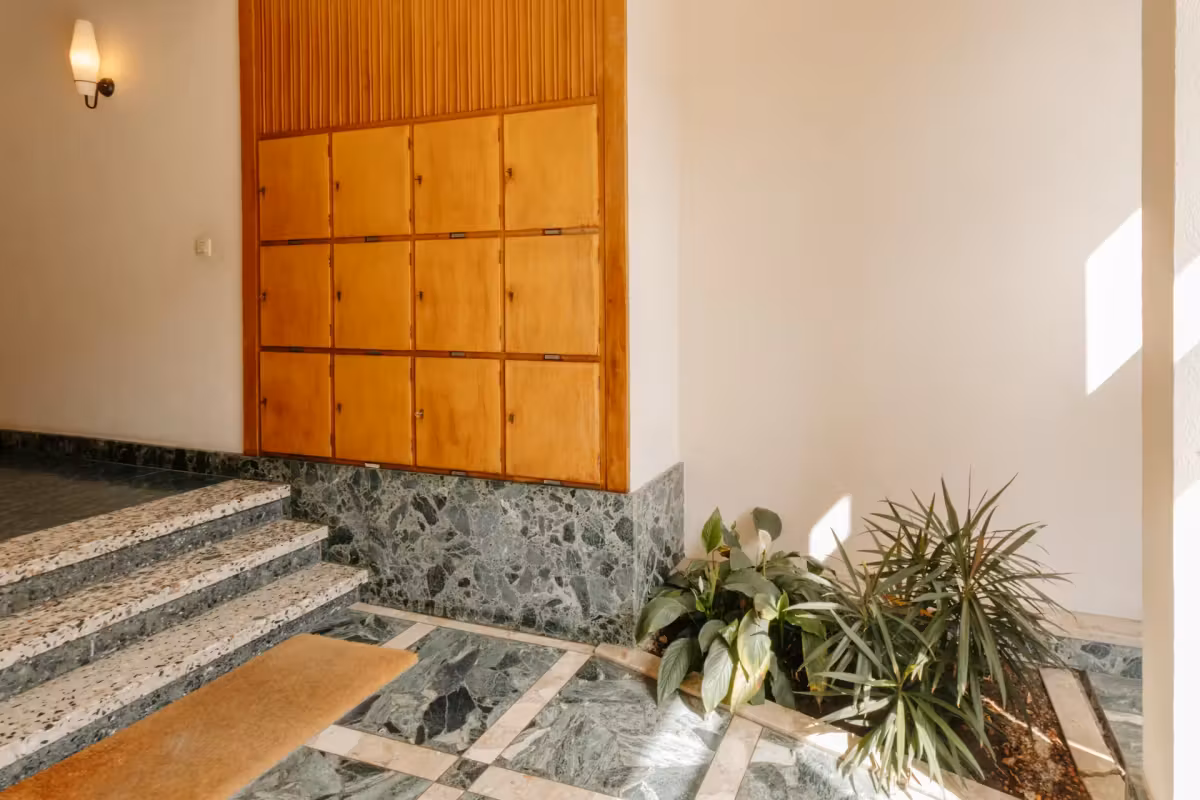 Grand appartement de 2 chambres dans le quartier des... - 12