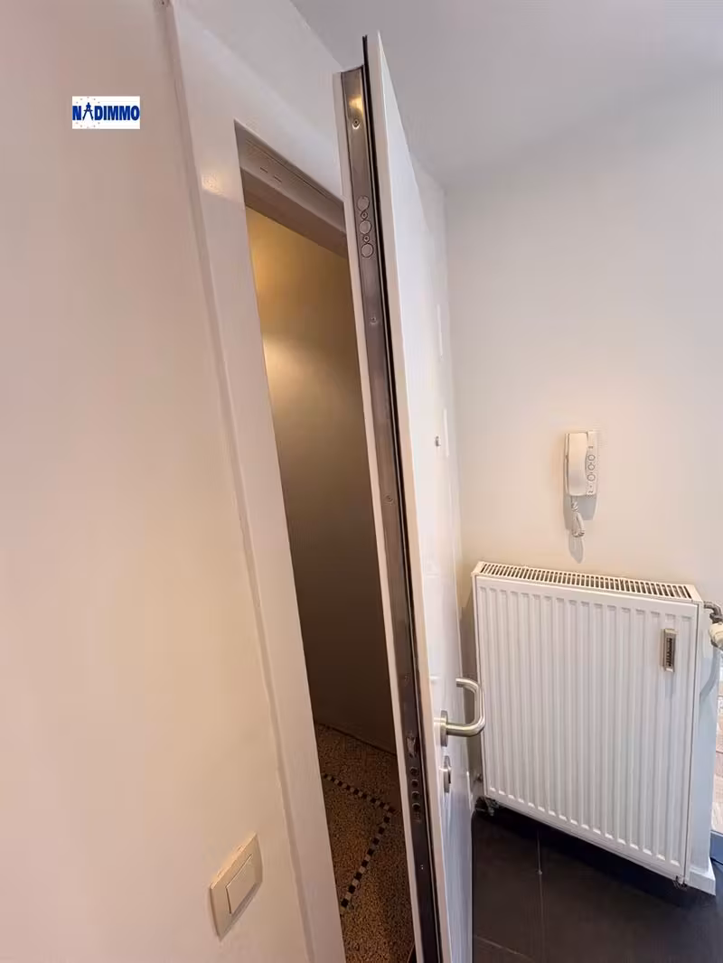 Gerenoveerd appartement met 2 slaapkamers in hartje Elsene - 13