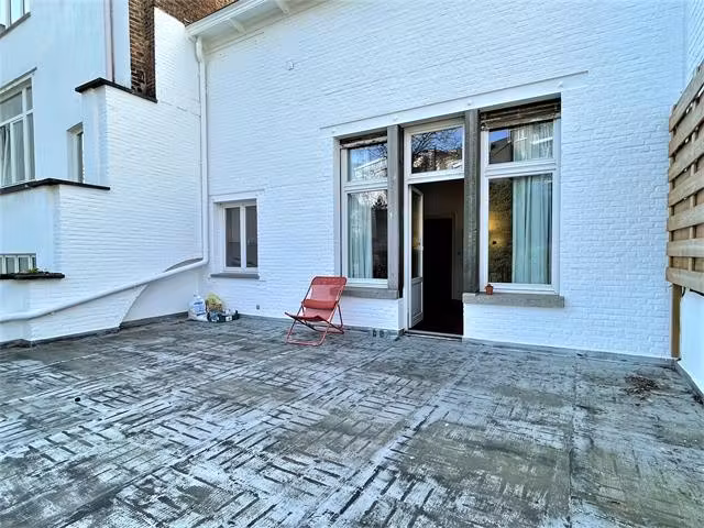 Studio lumineux à proximité du Châtelain - 8