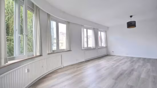 Appartement met 2 slaapkamers en balkon in Laken - 8