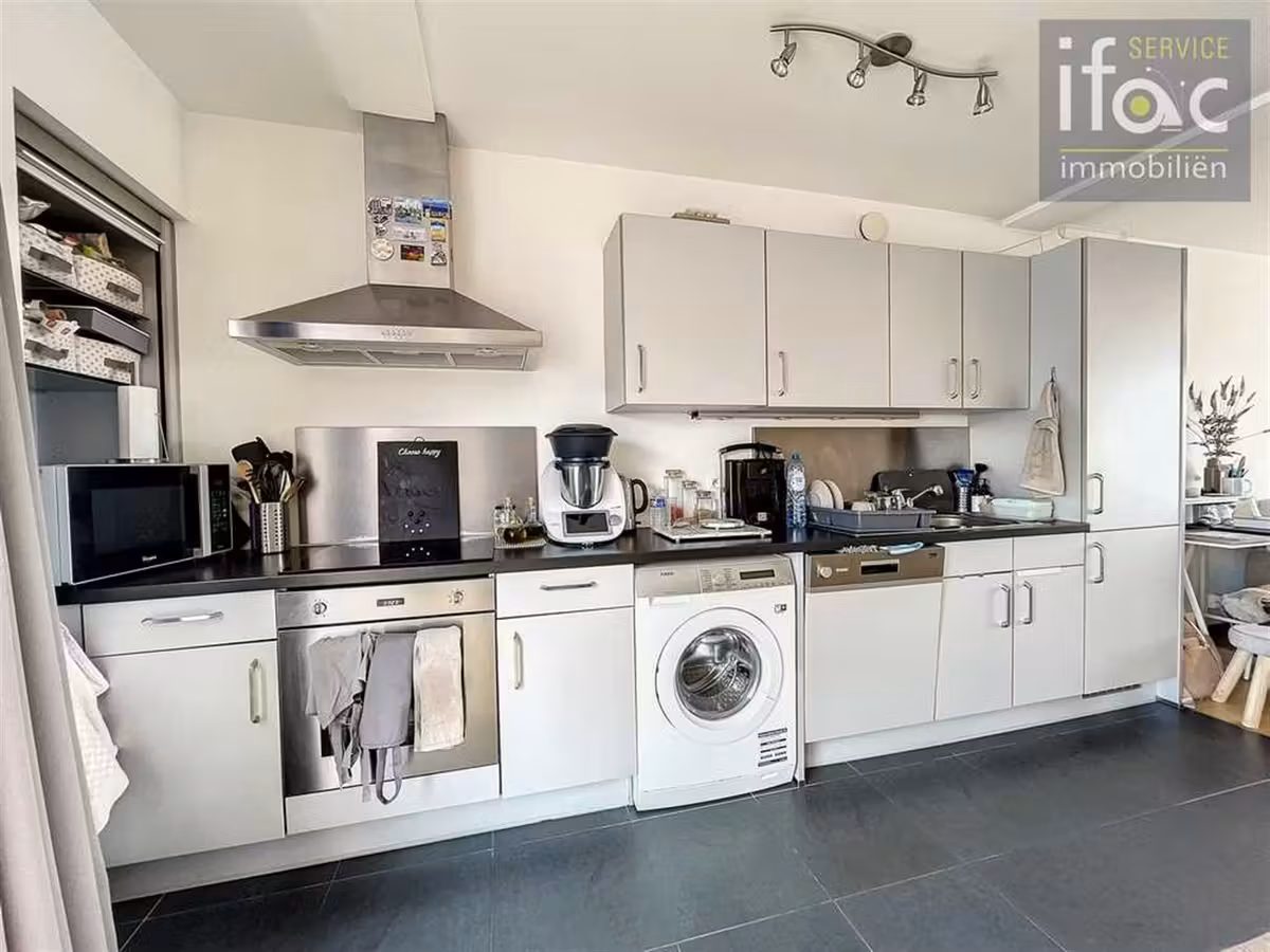 Duplex appartement met ondergrondse parking in Laken - 5