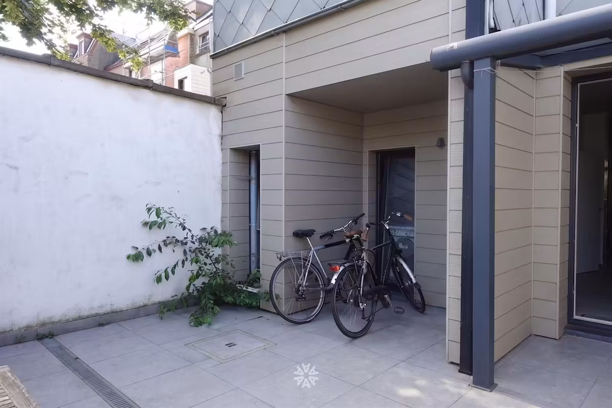 Spacious ground-floor one-bedroom apartment for rent in Ghent - 4