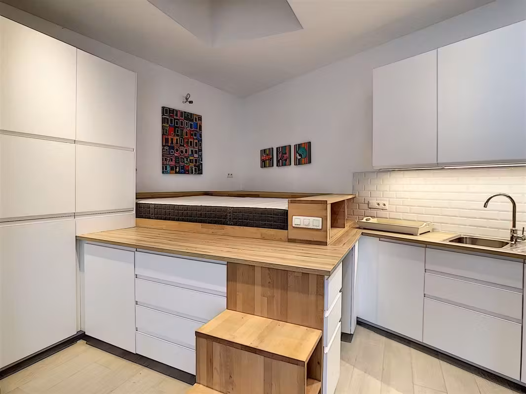 Fully renovated furnished studio in Woluwe-Saint-Pierre - 5
