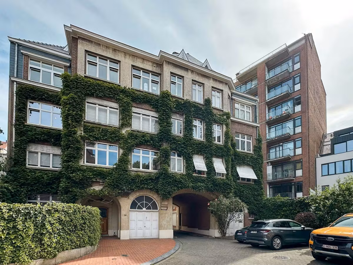 Two-bedroom apartment in Ixelles - 2