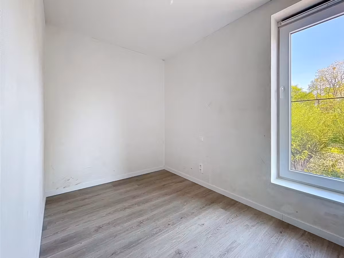 Lichtrijk 3 slaapkamer appartement te Oostakker - 9