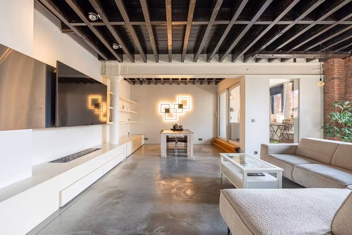 Renovated loft with terrace in Antwerp