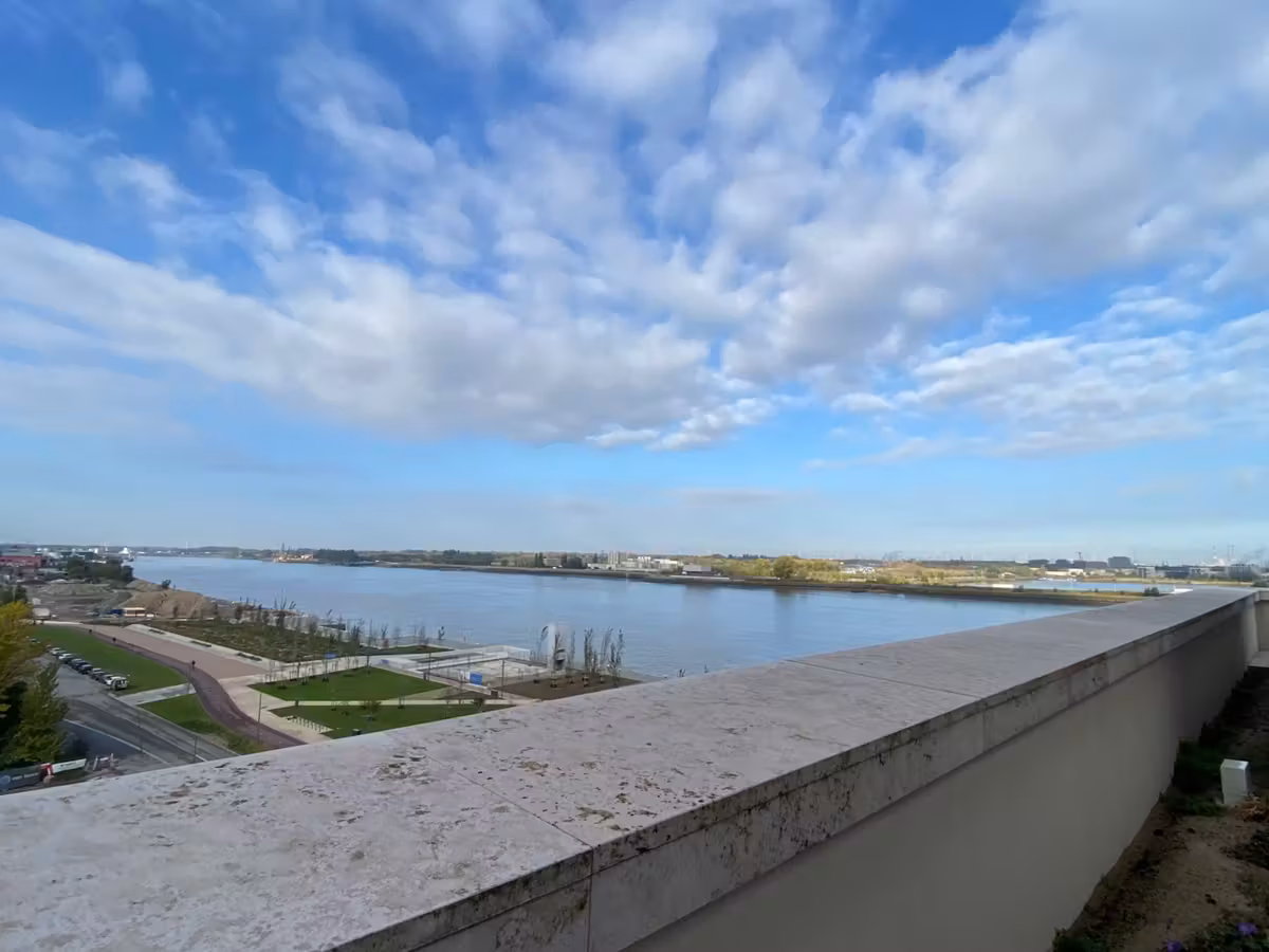 Hoogwaardig afgewerkte penthouse met dakterras op Nieuw Zuid - 4