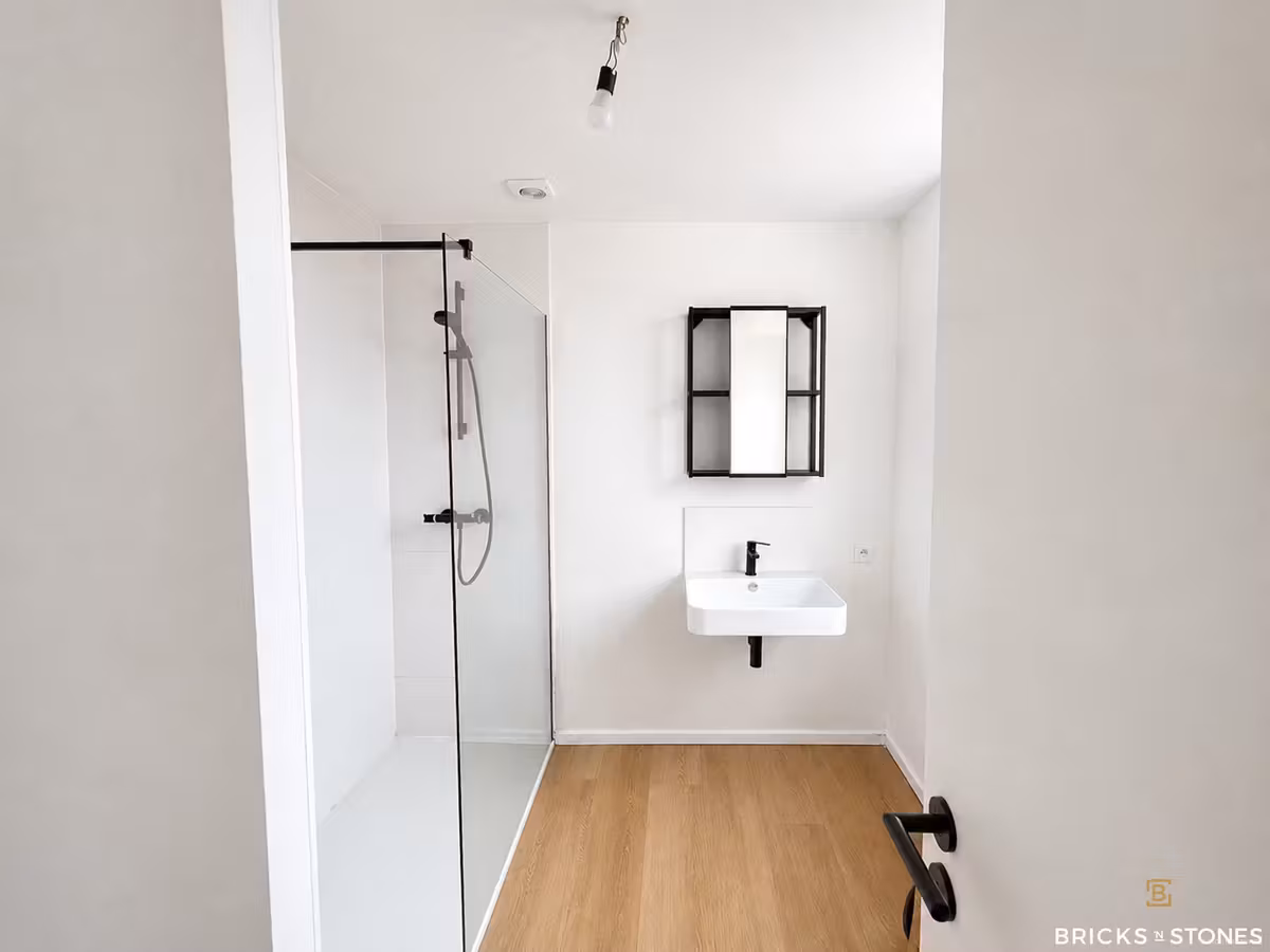 Renovated apartment for rent in Antwerp - 6