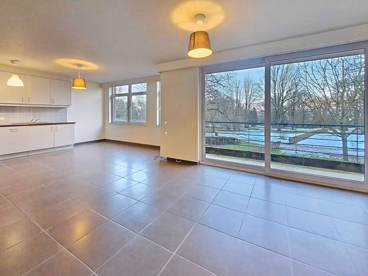 One-bedroom apartment with terrace and parking - 5