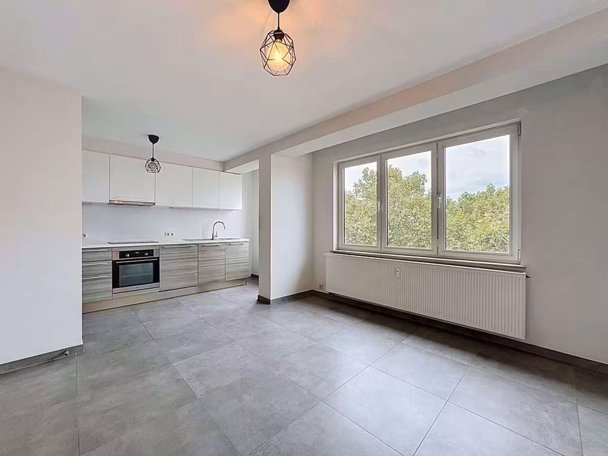 One-bedroom apartment in Saint-Gilles - 7