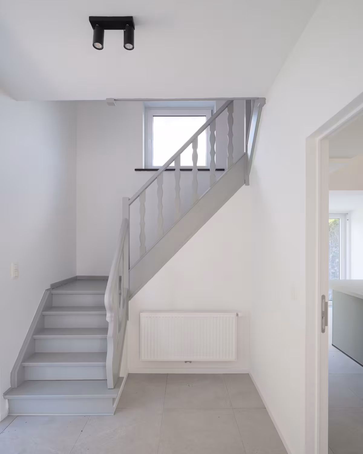 Ruime halfopen bebouwing met tuin - 5