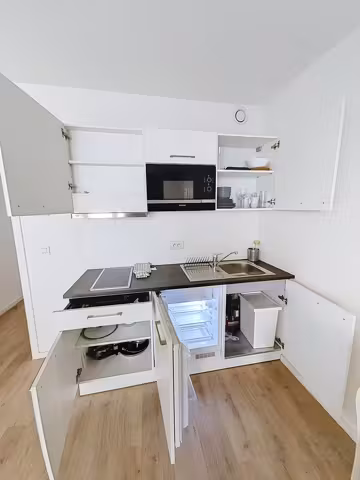 Studio meublé moderne à Schaerbeek - 9