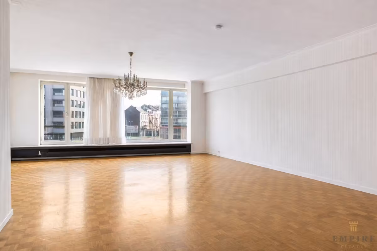 Appartement spacieux et lumineux avec 2 terrasses et place de parking - 4