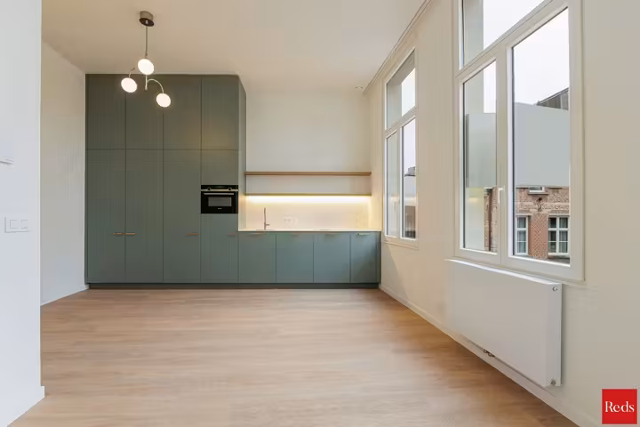 Gerenoveerd appartement op toplocatie in Antwerpen - 2