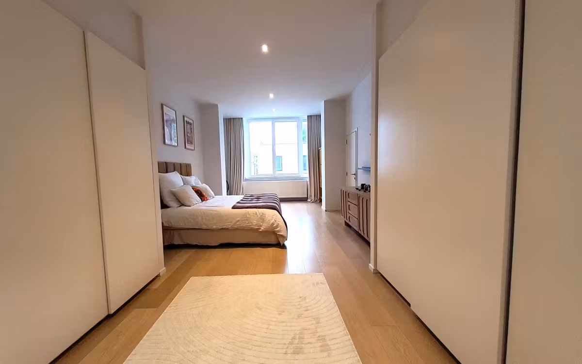 Magnificent luxury furnished flat in Châtelain - 13