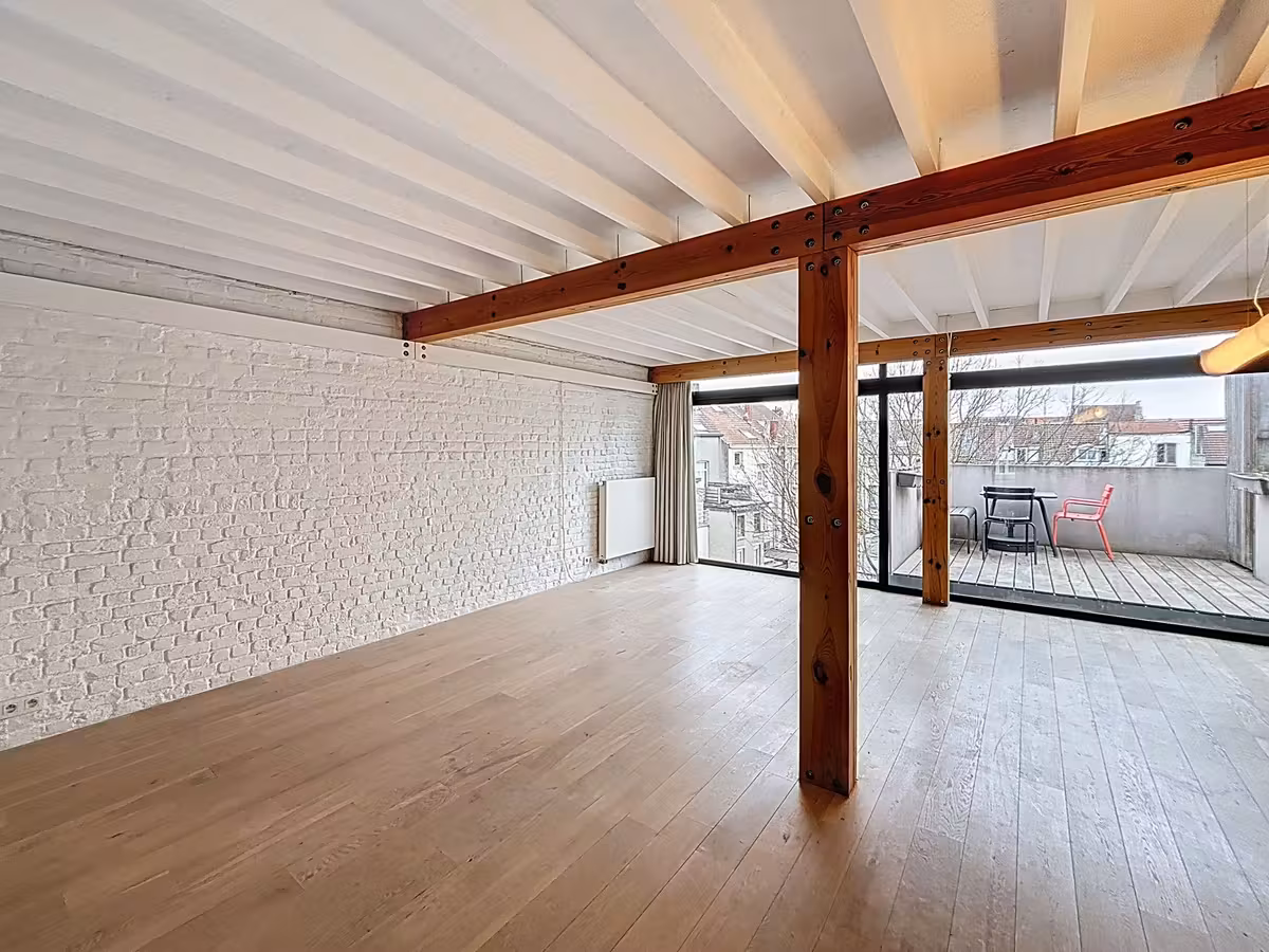 Bright loft with terrace in Sint-Gillis - 10
