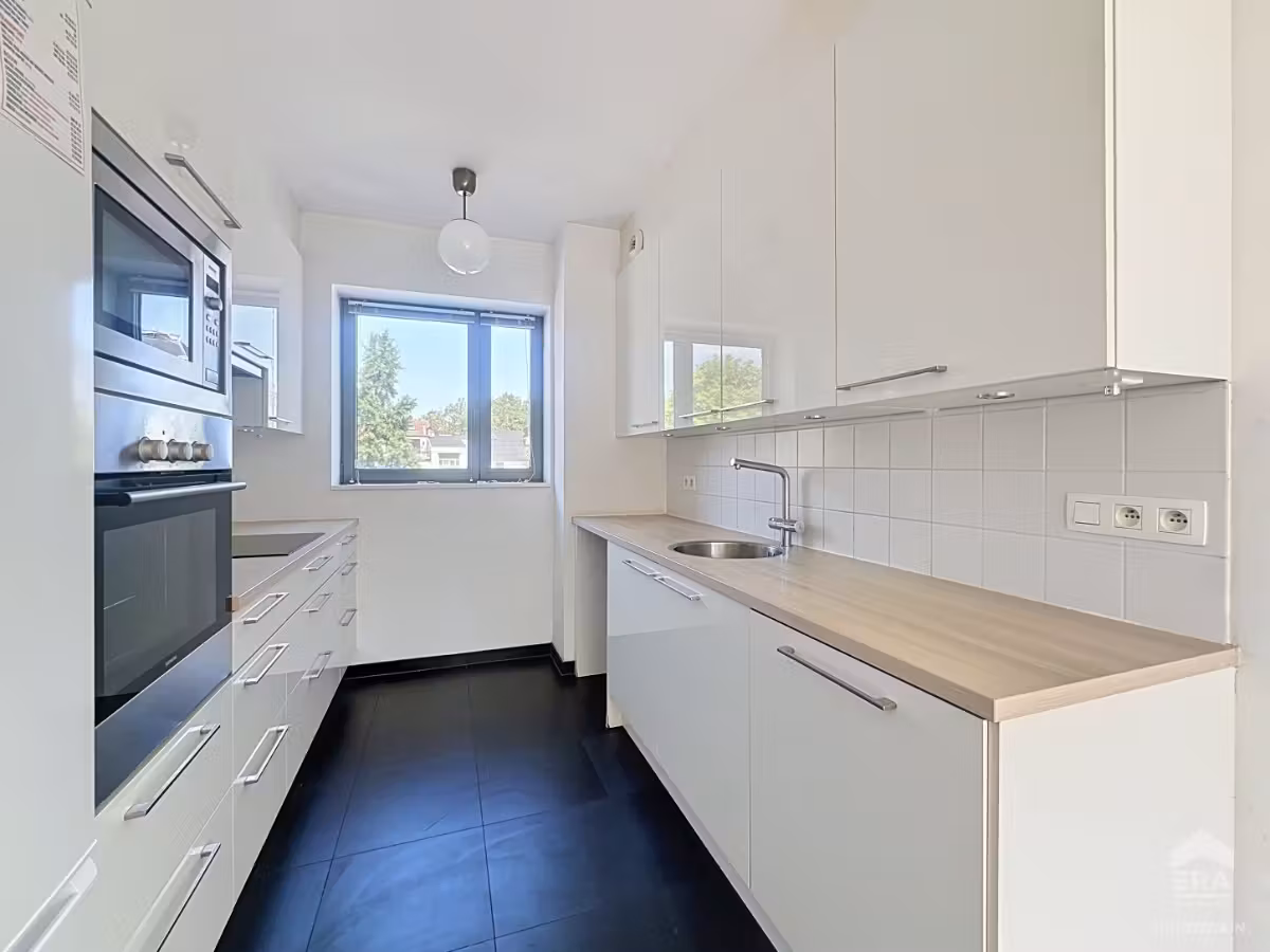 Duplex with 3 bedrooms and terrace for rent in Saint-Gilles - 6