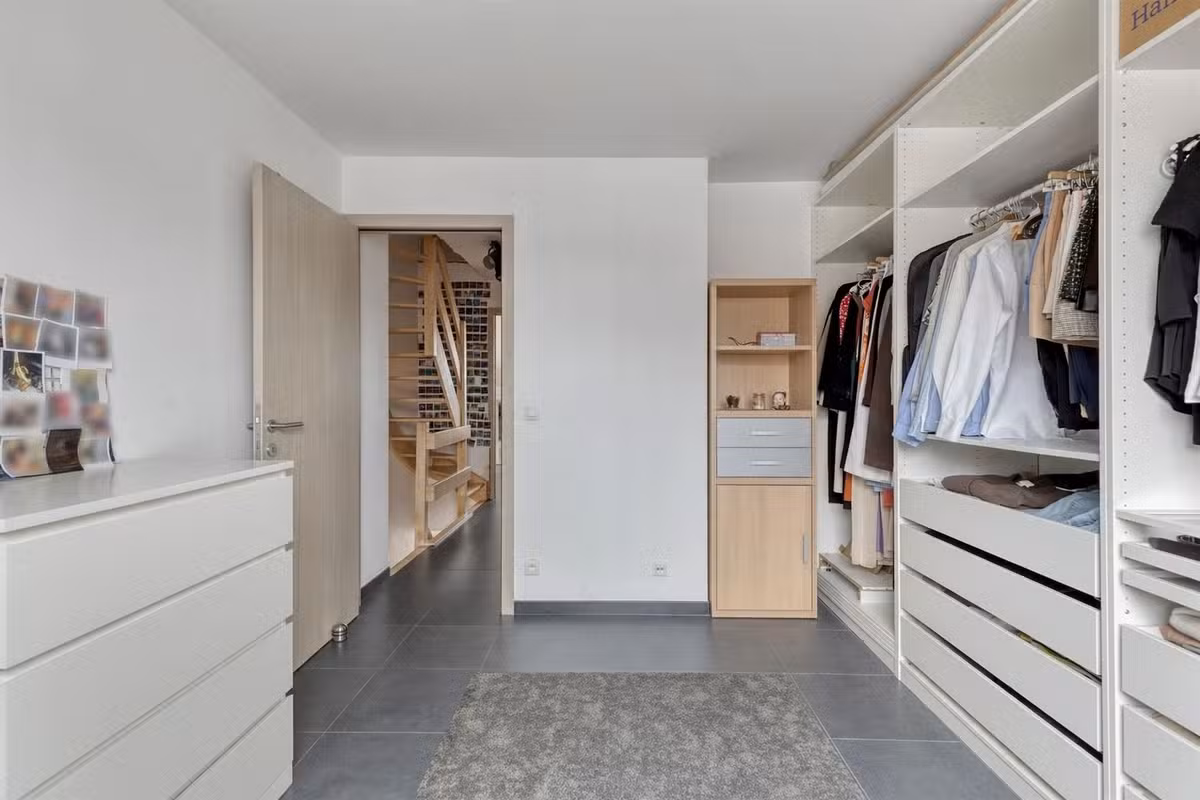 Recent triplexappartement met 2 slaapkamers en terras - 5