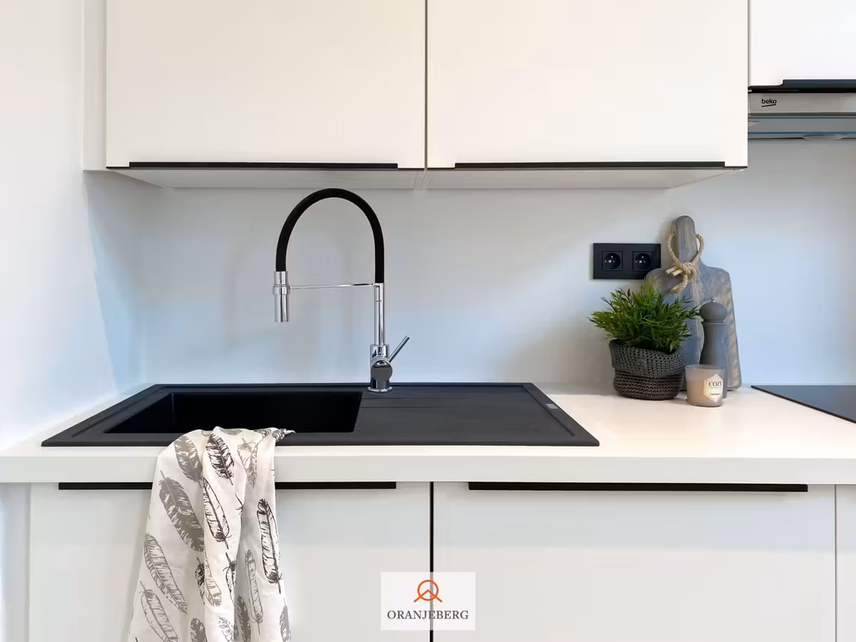 Gerenoveerd appartement met 1 slaapkamer - 14