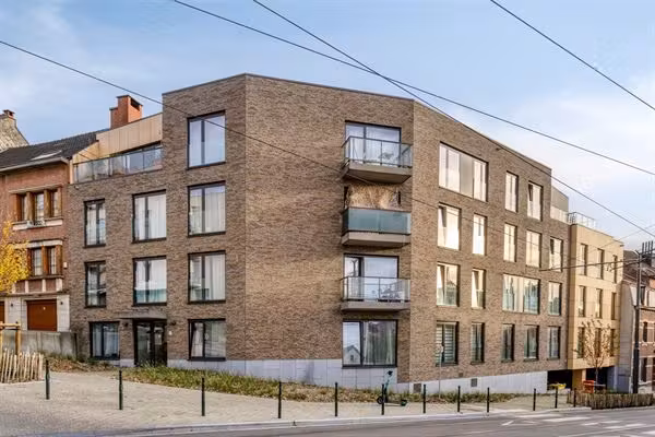 Appartement met 2 slaapkamers, balkon + parking - 11