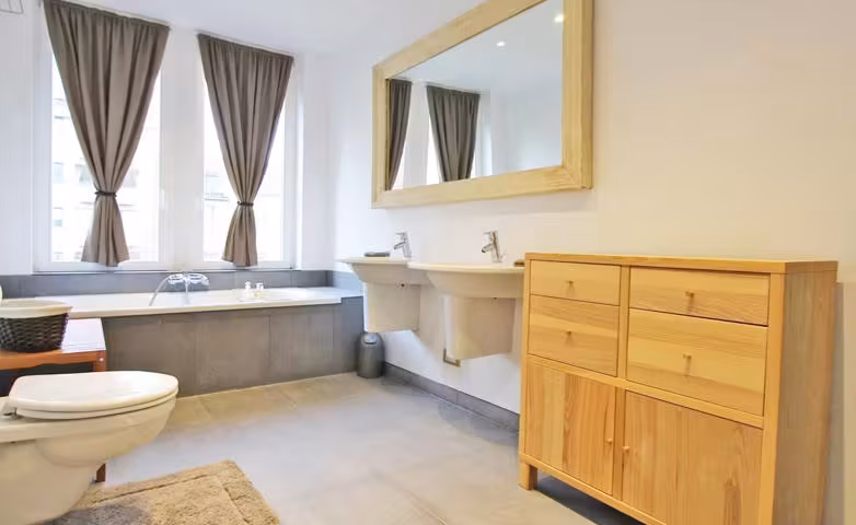 Furnished 114 sqm apartment with terrace - 6