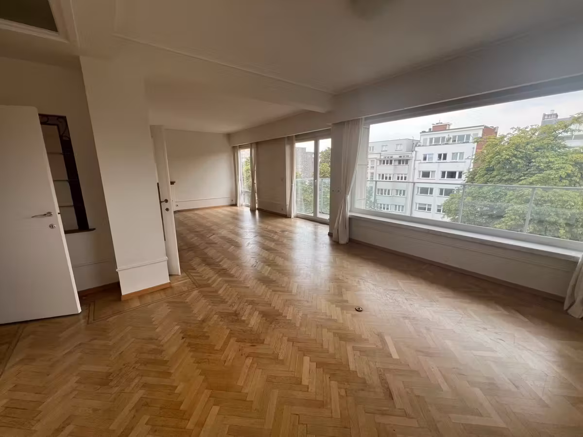 Ruim appartement met 3 slaapkamers in Ukkel - 6