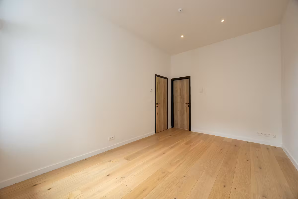 APPARTEMENT MET TUIN - 7