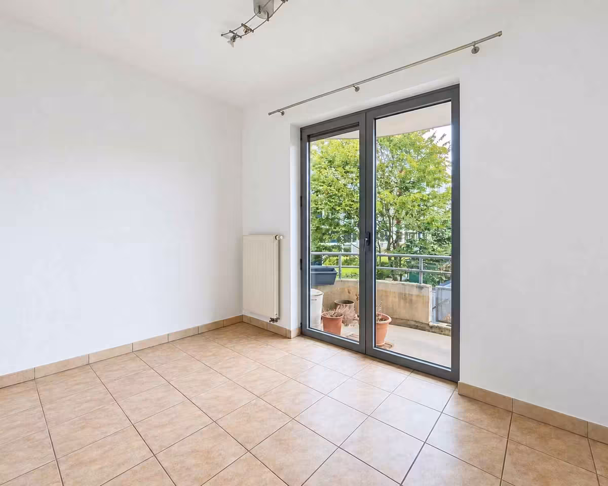 Two-bedroom apartment with terrace in Evere - 16