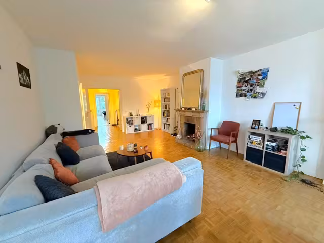 Elegant apartment near the Ixelles Ponds - 4