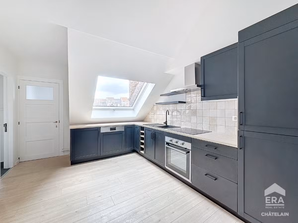 Appartement met 3 slaapkamers en terras in Schaarbeek - 2