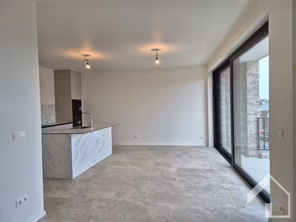 Nieuwbouw appartement op de 3de verdieping met 1 slaapkamer, terras en lift - 3