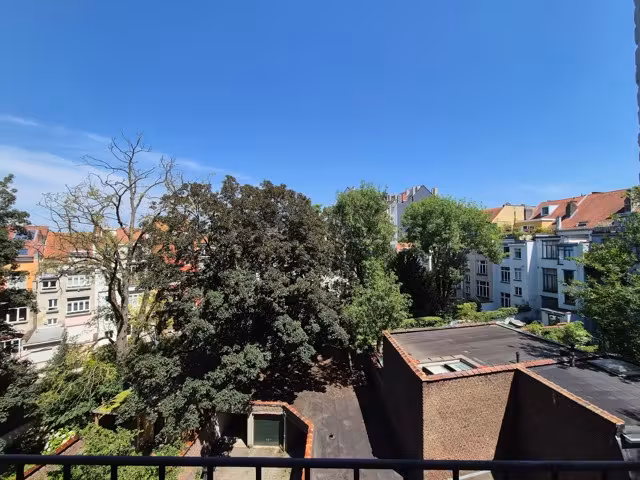APPARTEMENT - TE HUUR - 1050 ELSENE - € 2.800 - 2
