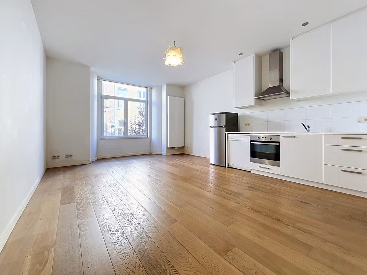Appartement met één slaapkamer en volledig uitgeruste keuken - 1
