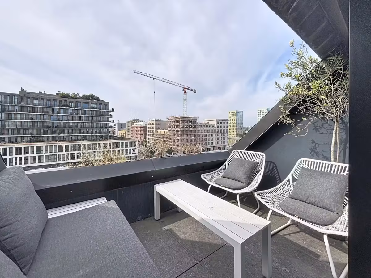 Penthouse in de Cadixwijk met terrassen - 13