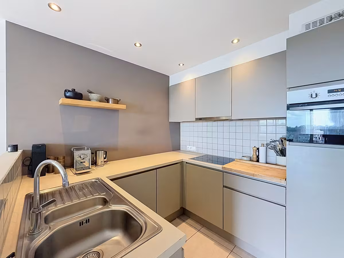 Trendy apartment with 2 bedrooms and terrace in Ghent - 7