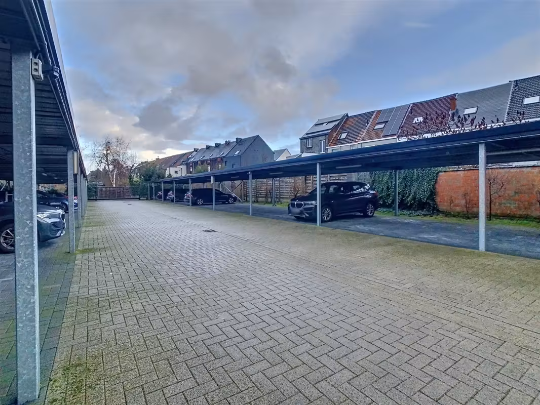 Comfortabel appartement met zuidgericht terras en carport - 9