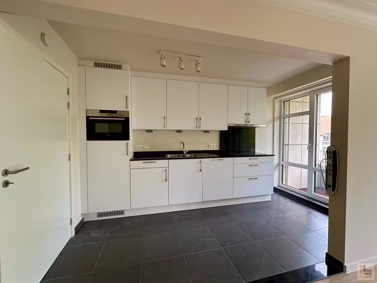 Ruim 2 slaapkamer appartement met prachtig zicht - 5