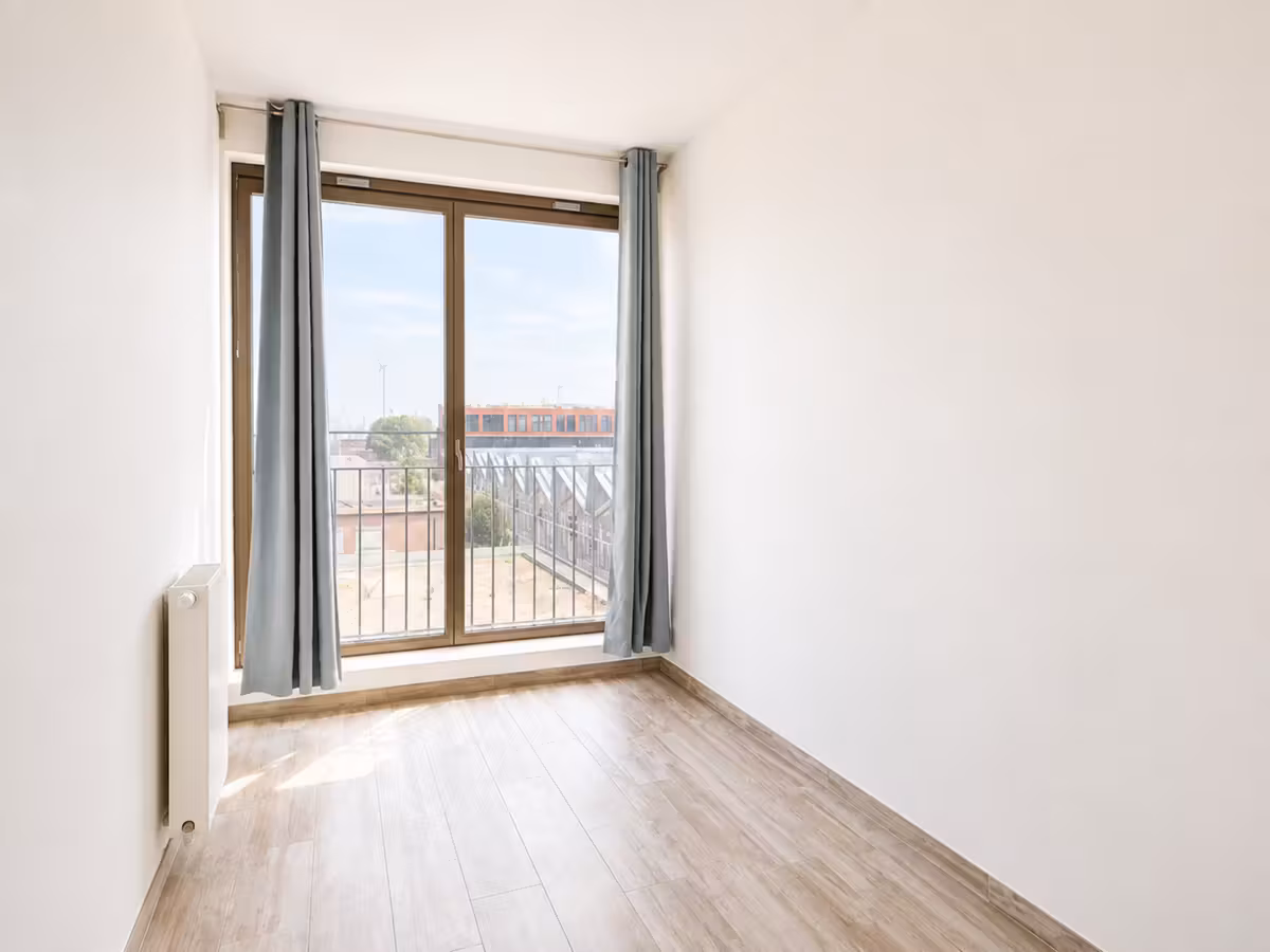 Riant tweeslaapkamerappartement met terras op het Eilandje - 4