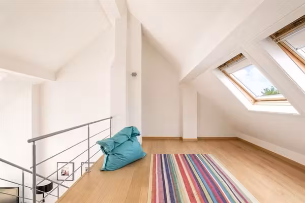 Penthouse met groot terras nabij Place Stephanie - 9
