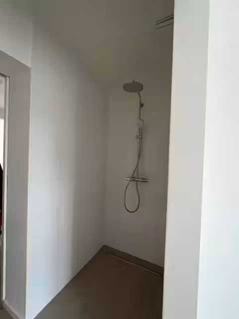 Gerenoveerd gelijkvloers appartement in Merksem - 7