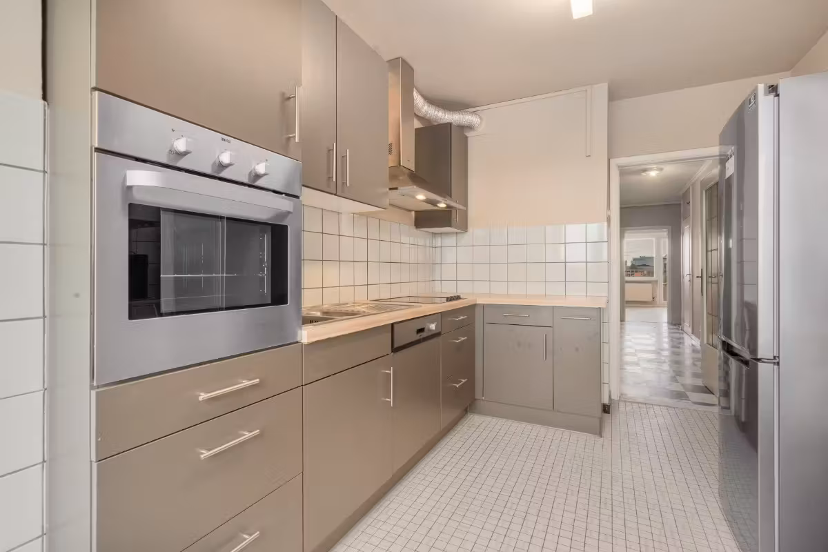 Appartement met 2 ruime slaapkamers en garage in Gent - 2