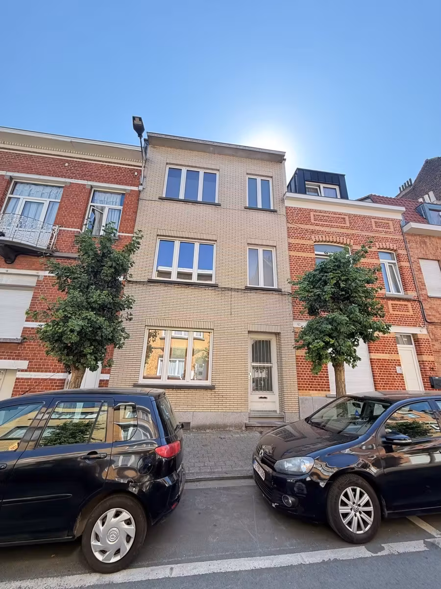 Bright renovated house with 4 bedrooms - 21