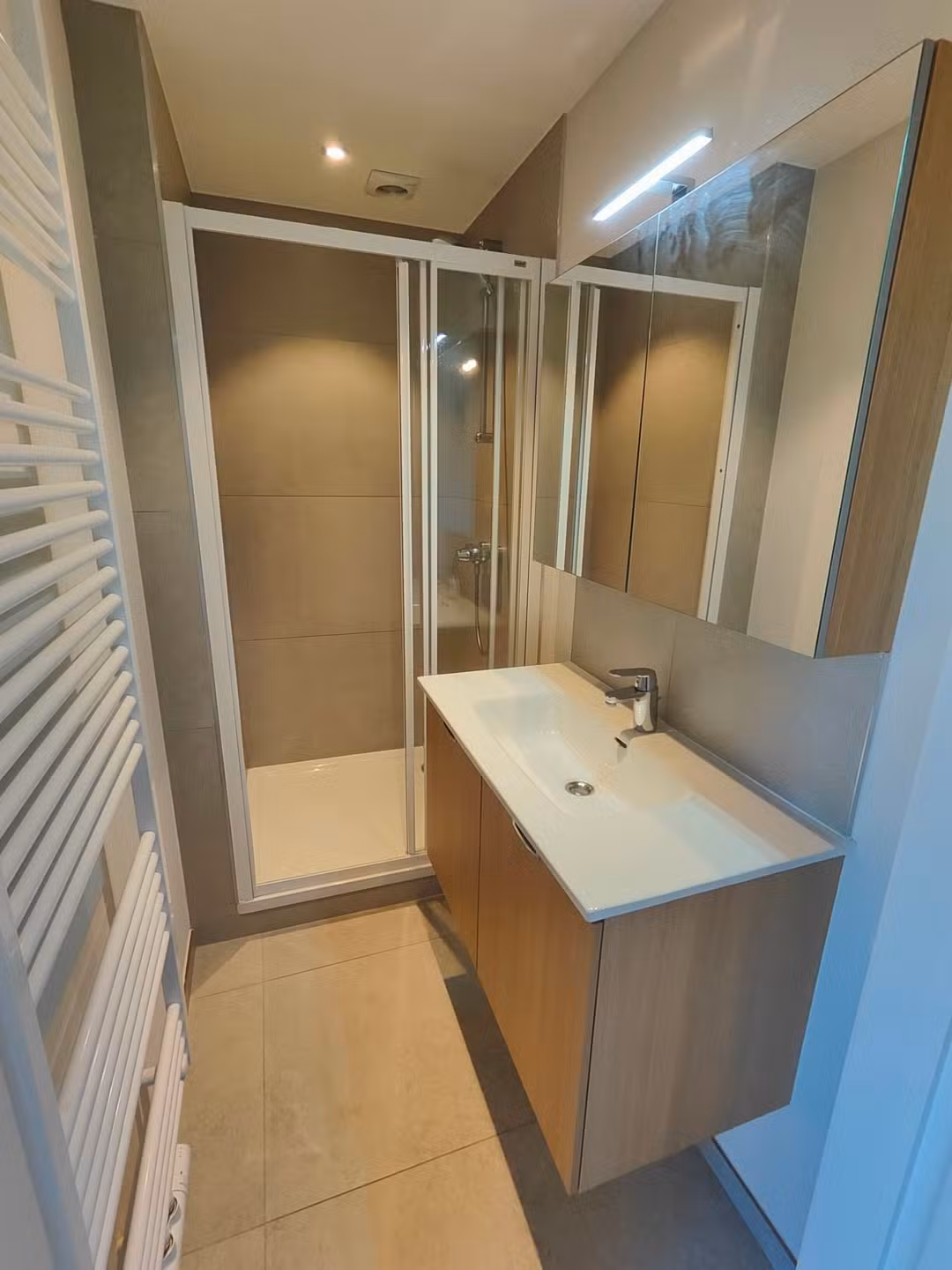 Renovated studio in Jette - 8