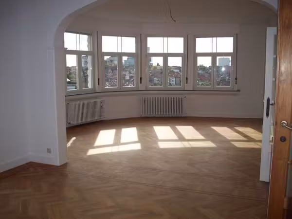 Josaphat Park! Very nice unfurnished 2 bedroom apartment for rent - 4